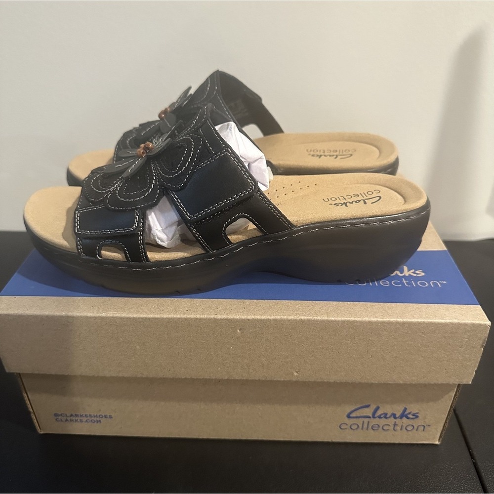 Clarks Collection Merliah2 Belle 9 Black Leather Floral Slide Sandals 26181720 - Picture 4 of 11